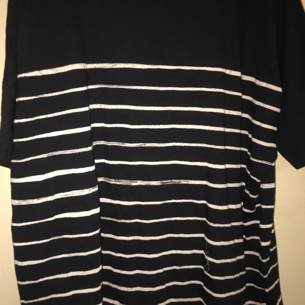 GAP tshirt - Picture 4 of 4